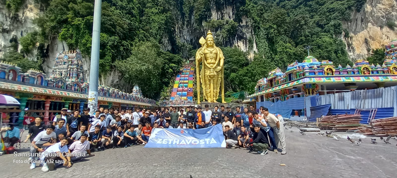 Angkatan 24 SMA Albayan Cibadak (Zethavosta) goes to Singapura– Malaysia